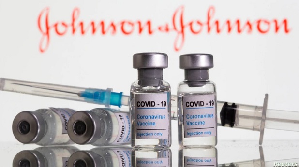  FDA Approves Johnson & Johnson Vaccine for Use in US