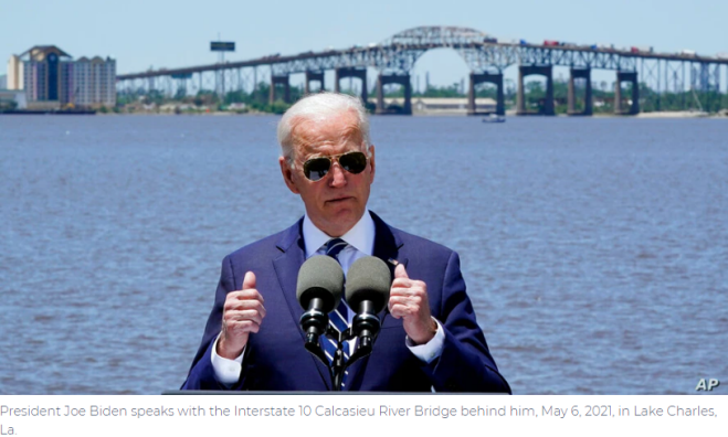  In Louisiana, Biden Tries to Bridge Troubled Waters