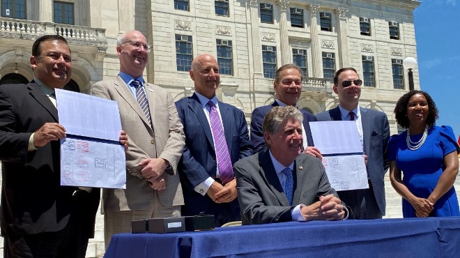  Governor McKee Signs Legislation Strengthening Agreement Between the State of Rhode Island, IGT and Bally’s Corporation Rhode Island