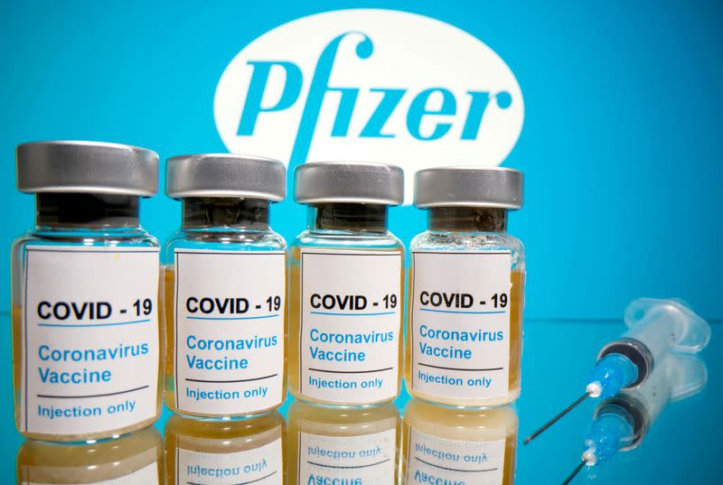  Pfizer Launches Trial of Omicron-Specific COVID-19 Vaccine