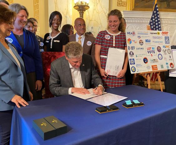  Governor McKee Signs ‘Let RI Vote Act’