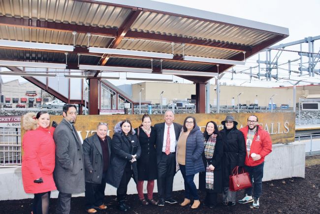  Ribbon Cutting Ceremony Held at New Pawtucket-Central Falls Transit Center