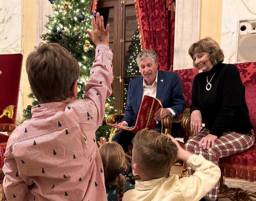  Governor McKee, First Lady Kick Off Holiday Season with Local Foster Children at State House