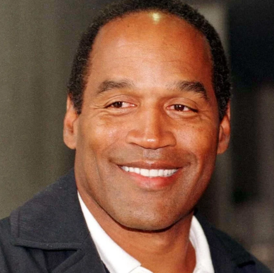  O.J. Simpson, former football star accused and acquitted of murder, has died