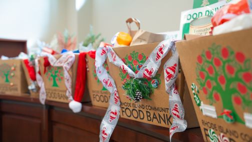  RIPTA’s Christmas in July Food Drive Collects 1,000 lbs. of Food for Rhode Islanders in Need