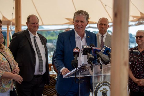 Governor McKee Signs Matunuck Oyster Bar ‘Take it Outside’ Bill